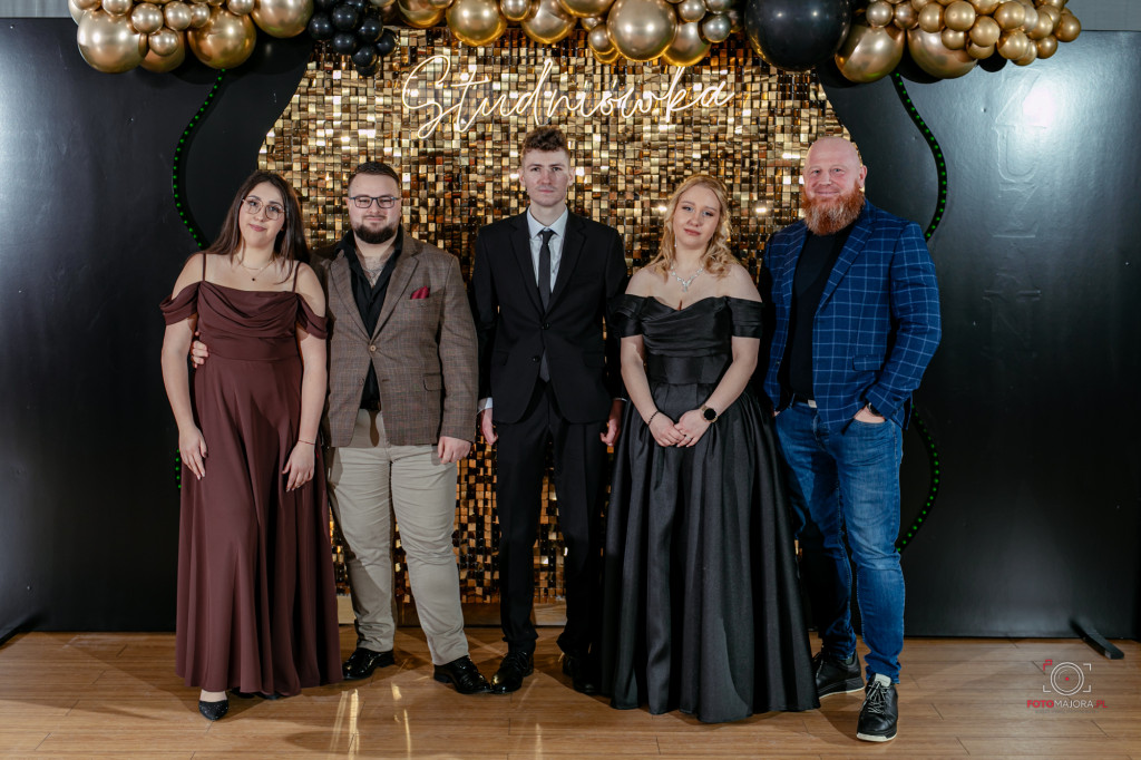 Studniówka ZS nr 7 w Białym Borze