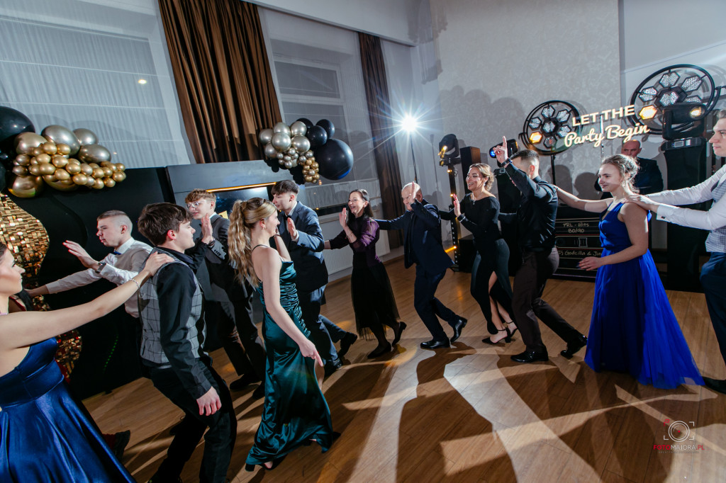 Studniówka ZS nr 7 w Białym Borze