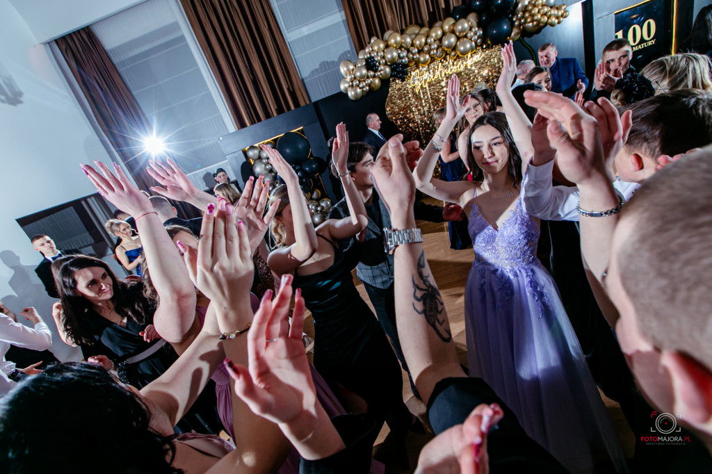 Studniówka ZS nr 7 w Białym Borze