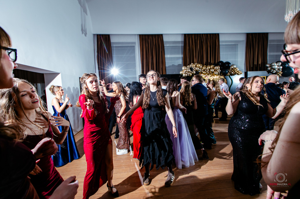 Studniówka ZS nr 7 w Białym Borze