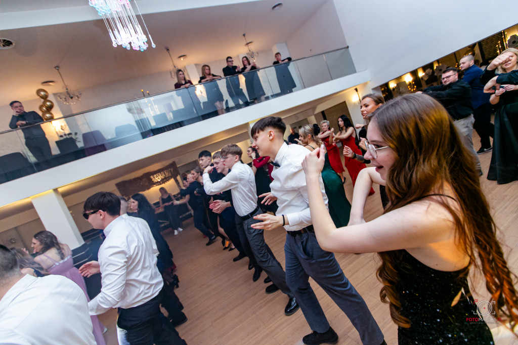 Studniówka ZS nr 7 w Białym Borze