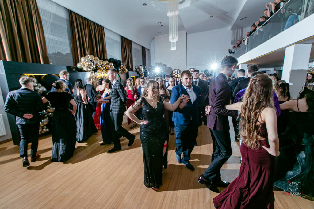 Studniówka ZS nr 7 w Białym Borze