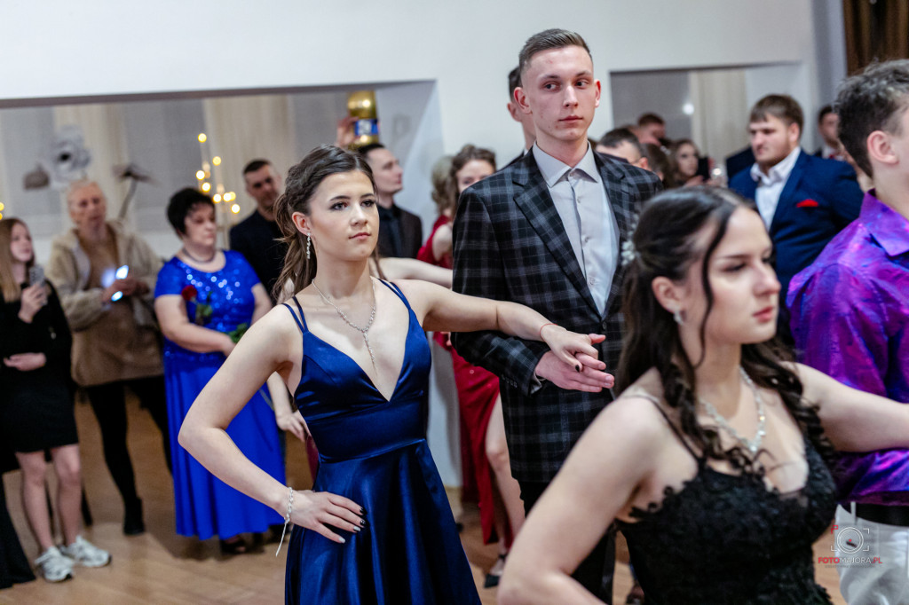 Studniówka ZS nr 7 w Białym Borze