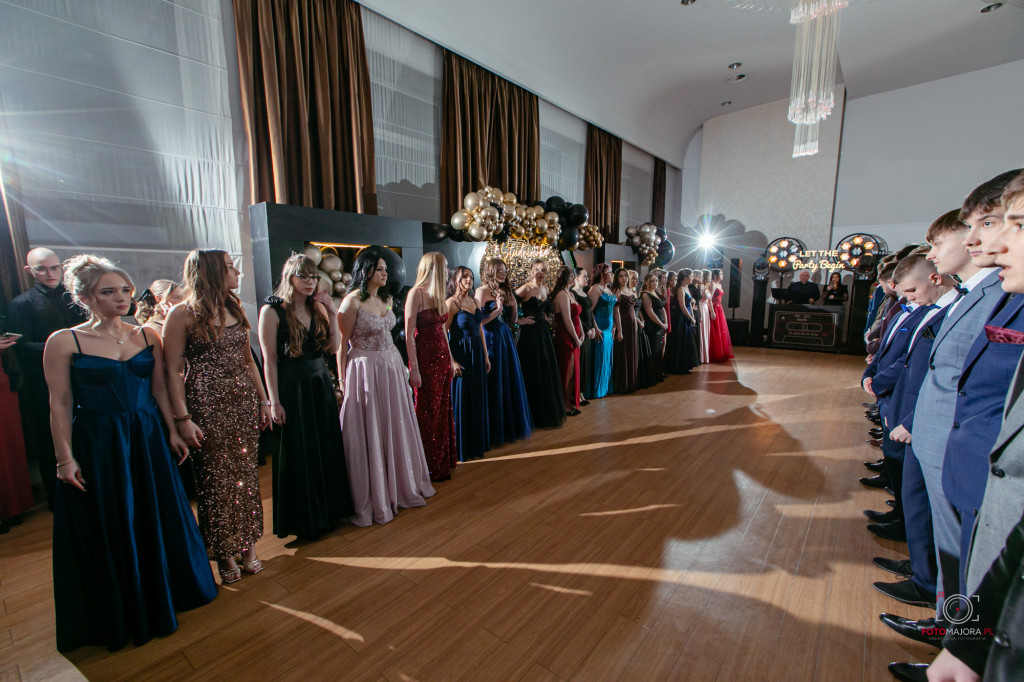 Studniówka ZS nr 7 w Białym Borze