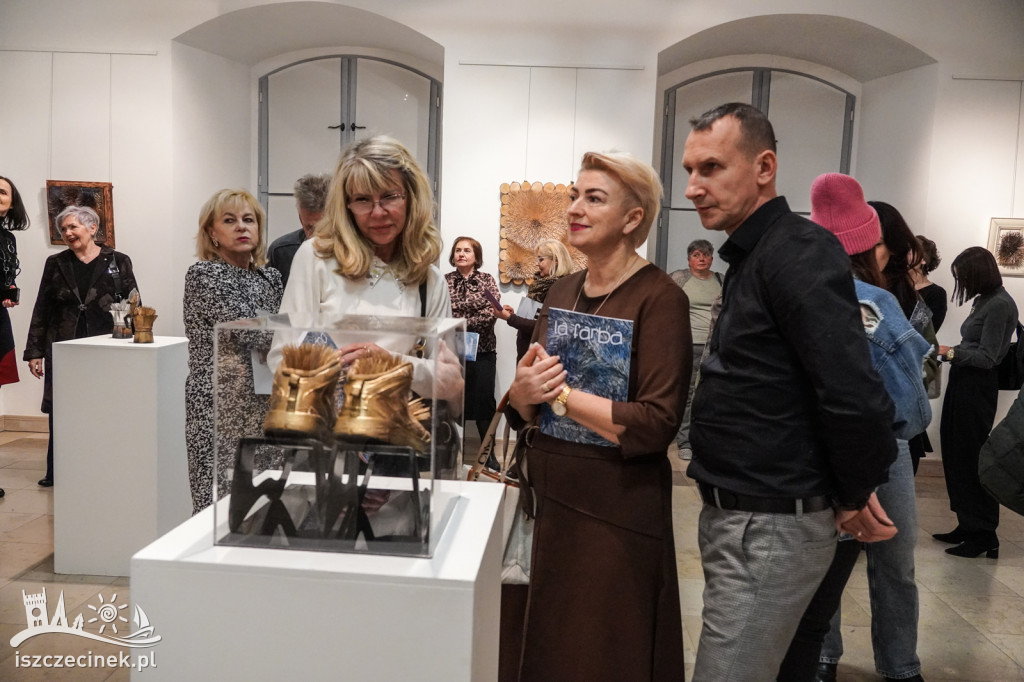 Wernisaż „W cieniu światła” – Galeria Zamek