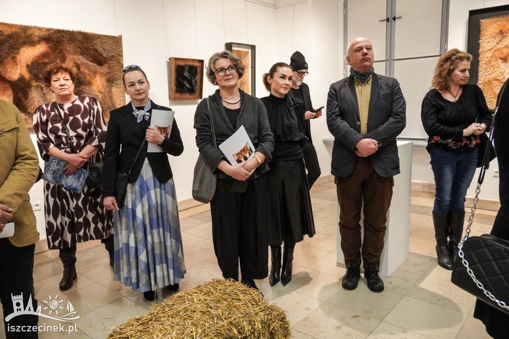 Wernisaż „W cieniu światła” – Galeria Zamek