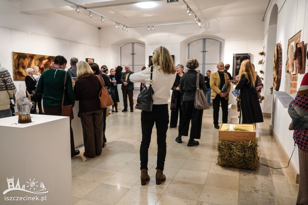 Wernisaż „W cieniu światła” – Galeria Zamek