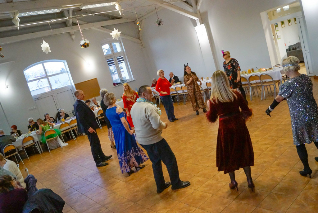 Bal Karnawałowy seniorów w Turowie.