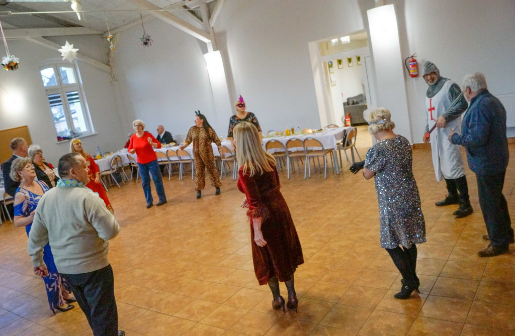 Bal Karnawałowy seniorów w Turowie.
