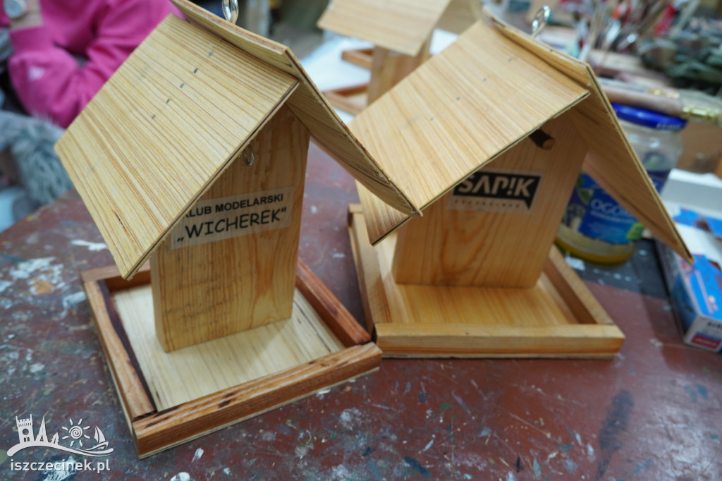 Szczecinek: dzieci zbudowały karmniki dla ptaków