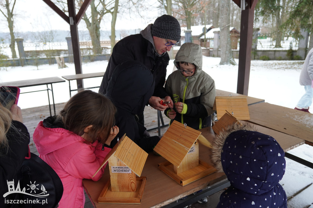Szczecinek: dzieci zbudowały karmniki dla ptaków