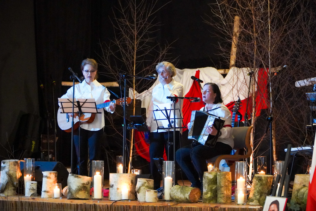 Patriotyczny wieczór w Barwicach – zobacz zdjęcia