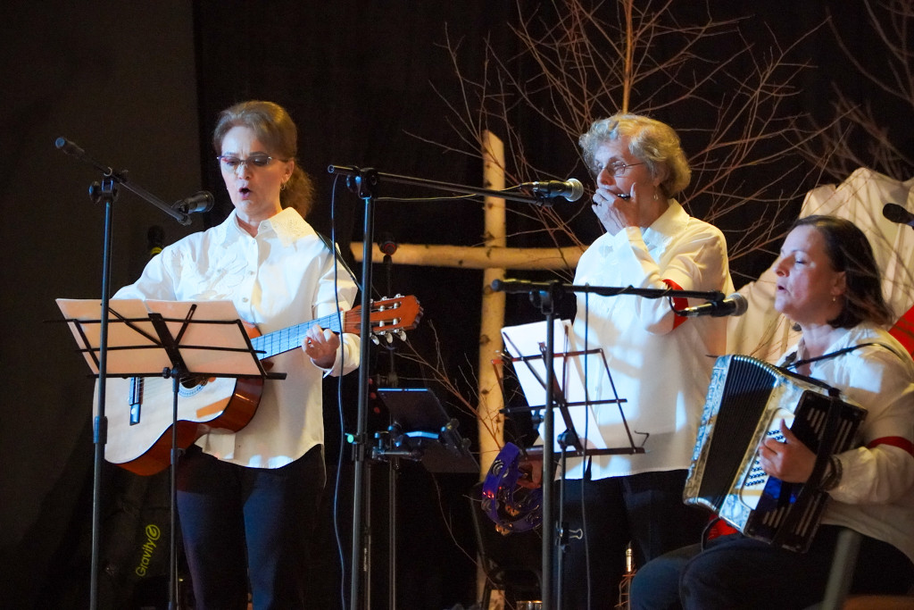 Patriotyczny wieczór w Barwicach – zobacz zdjęcia