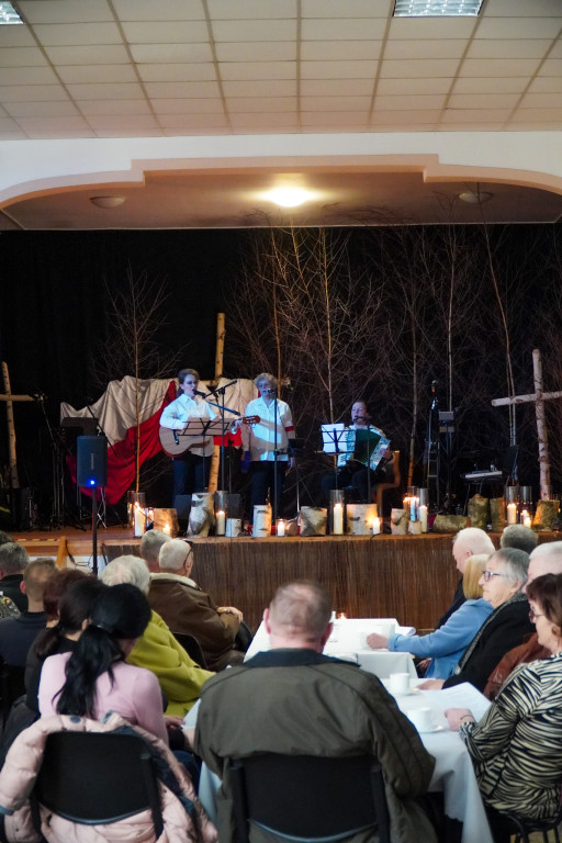 Patriotyczny wieczór w Barwicach – zobacz zdjęcia