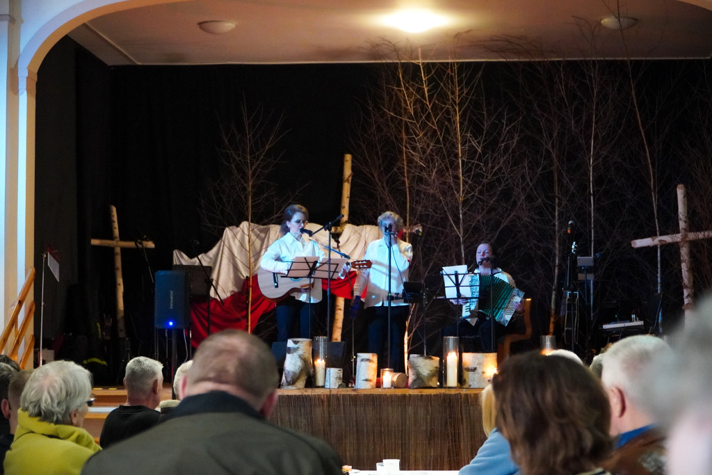 Patriotyczny wieczór w Barwicach – zobacz zdjęcia