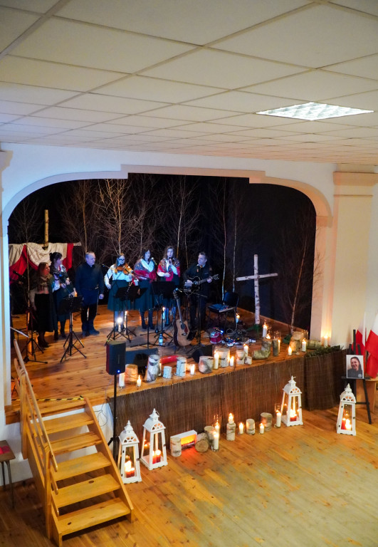 Patriotyczny wieczór w Barwicach – zobacz zdjęcia