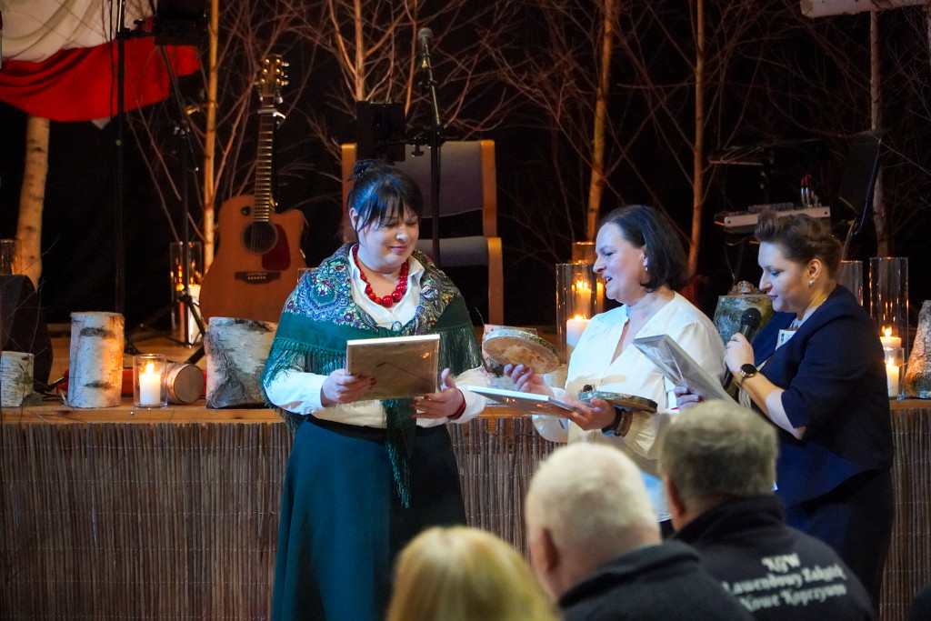 Patriotyczny wieczór w Barwicach – zobacz zdjęcia