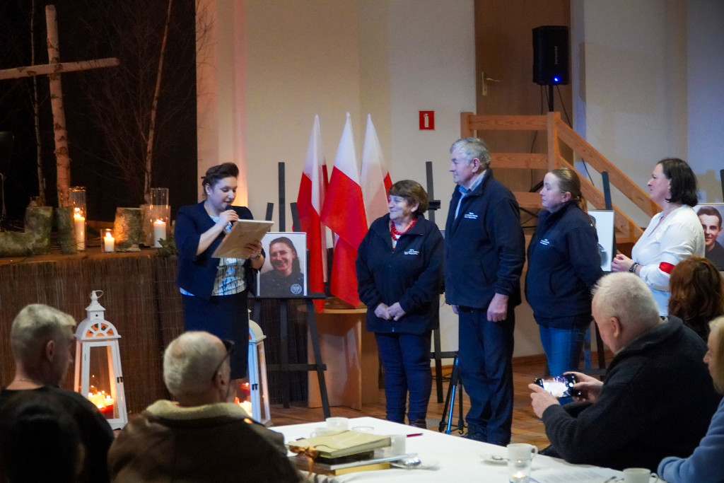 Patriotyczny wieczór w Barwicach – zobacz zdjęcia