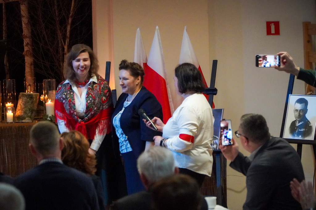 Patriotyczny wieczór w Barwicach – zobacz zdjęcia