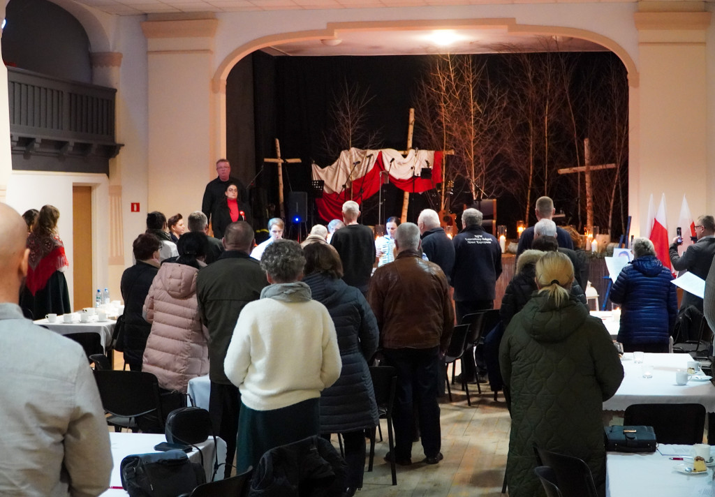 Patriotyczny wieczór w Barwicach – zobacz zdjęcia