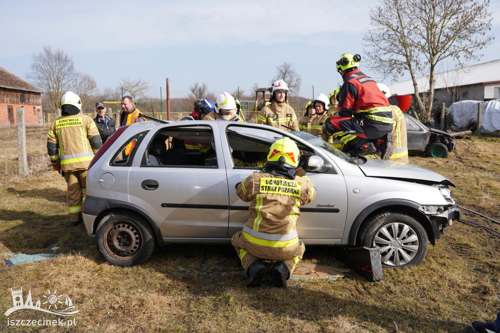 Ćwiczenia ratownictwa drogowego