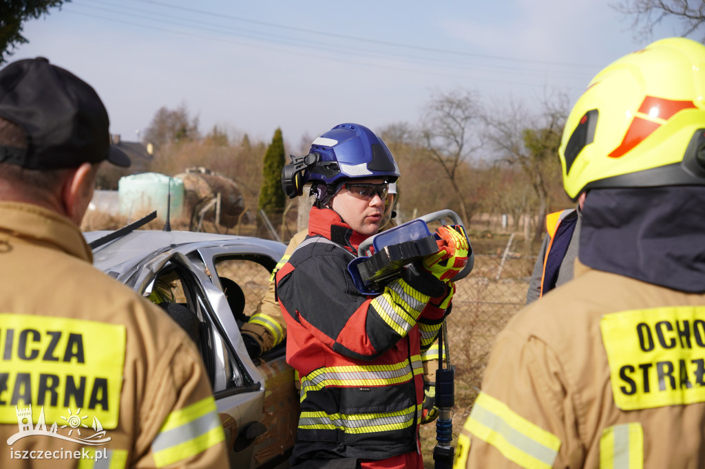 Ćwiczenia ratownictwa drogowego