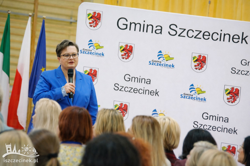 Wizyta wiceminister w Turowie – zdjęcia