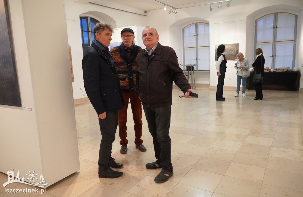 Wernisaż Barbary Pierzgalskiej-Grams w Szczecinku.