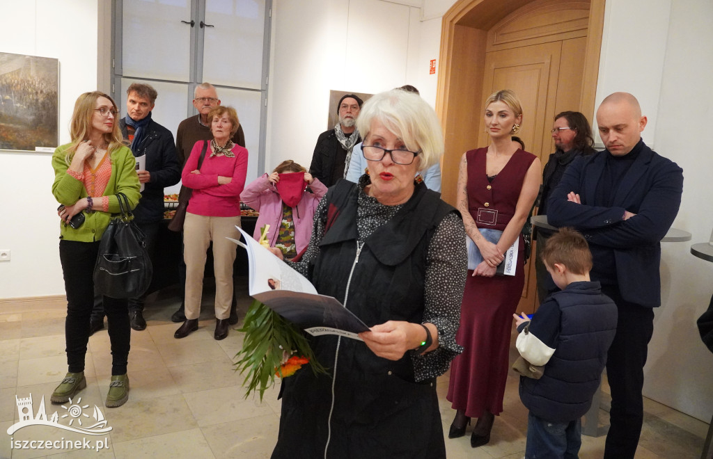 Wernisaż Barbary Pierzgalskiej-Grams w Szczecinku.