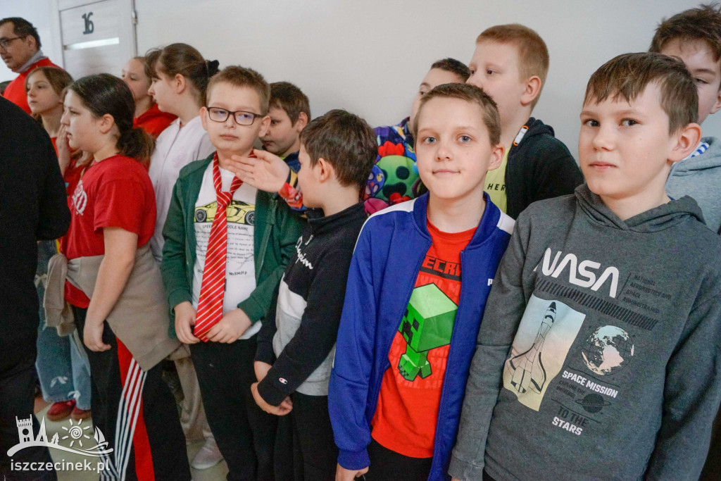 Kolorowe skarpetki i uśmiechy w Turowie