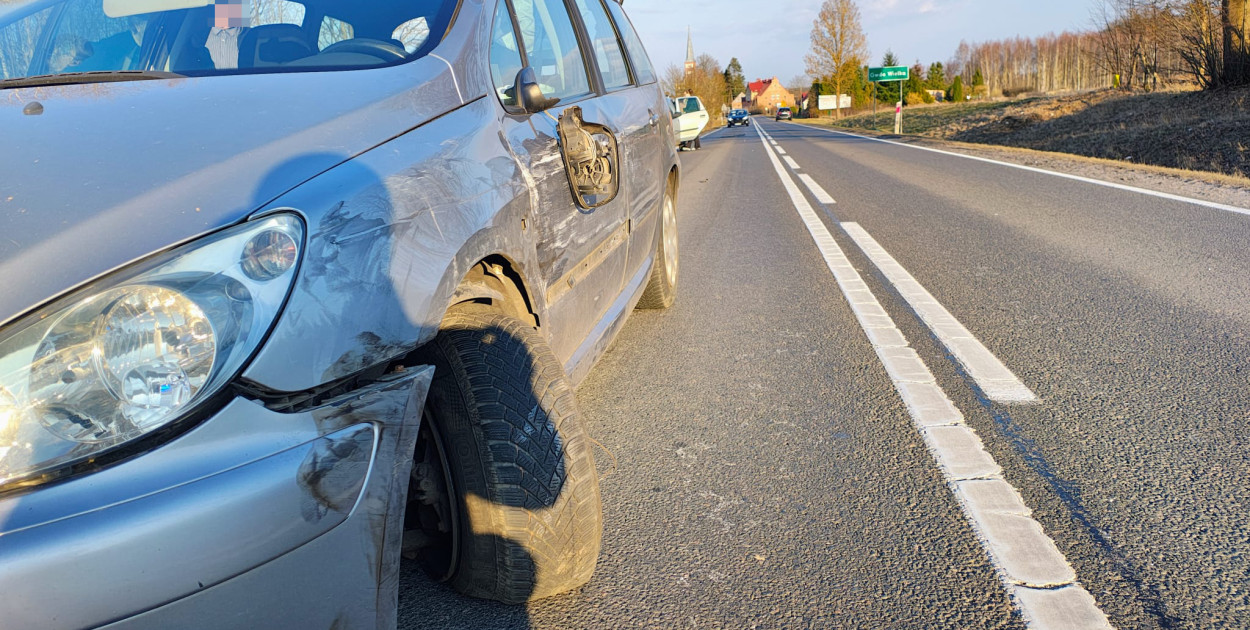 Wypadek na DK20 przy Gwdzie Wielkiej.