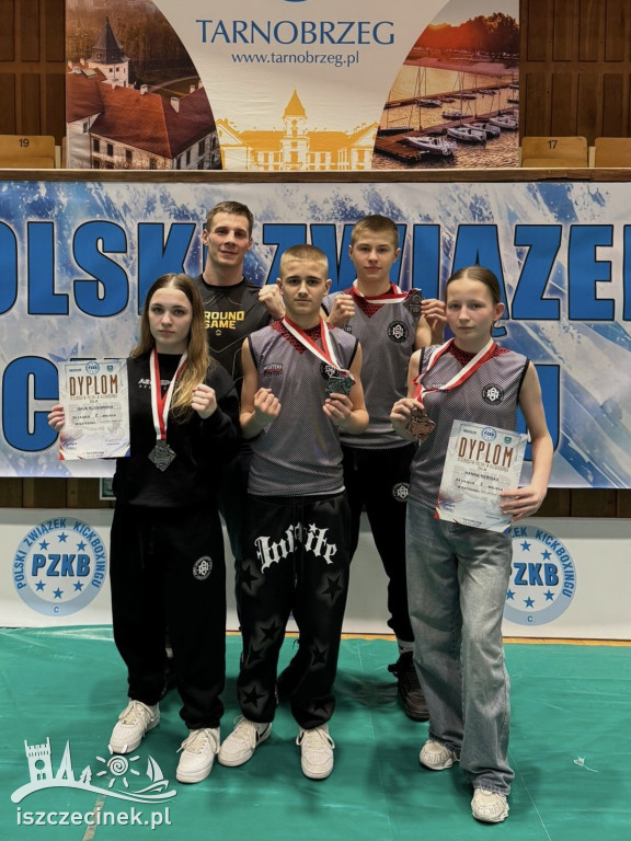 Dwa kluby ze Szczecinka z medalami