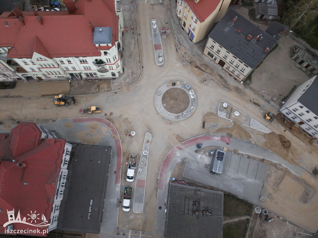 Budowa ronda w centrum Szczecinka