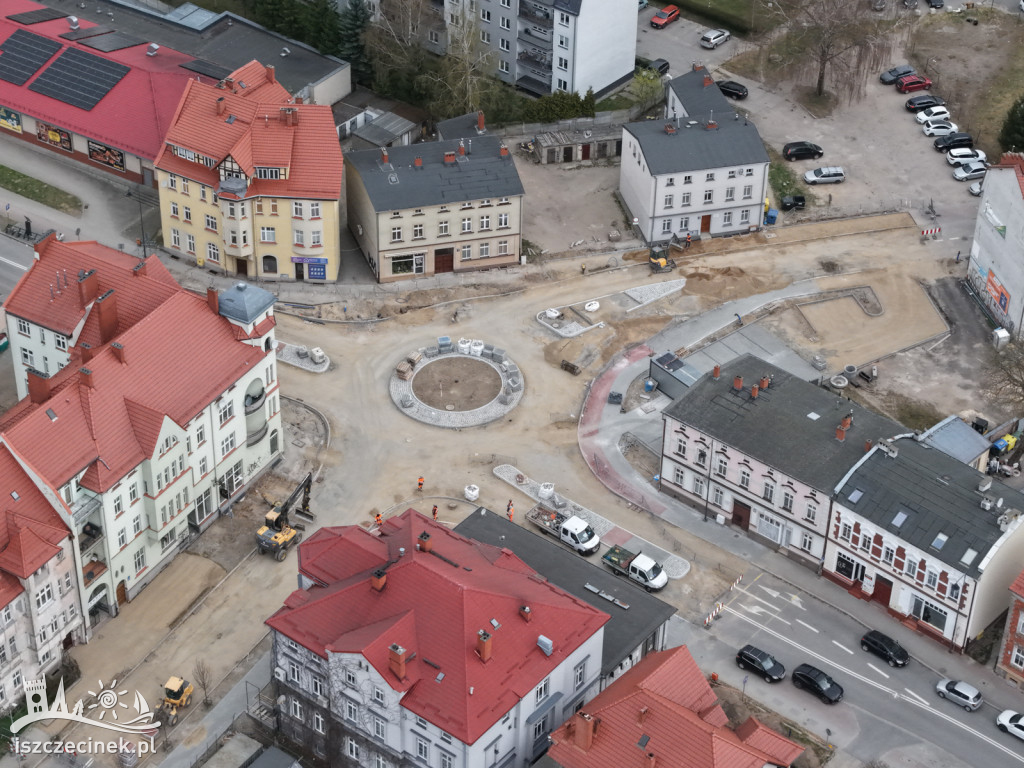 Budowa ronda w centrum Szczecinka