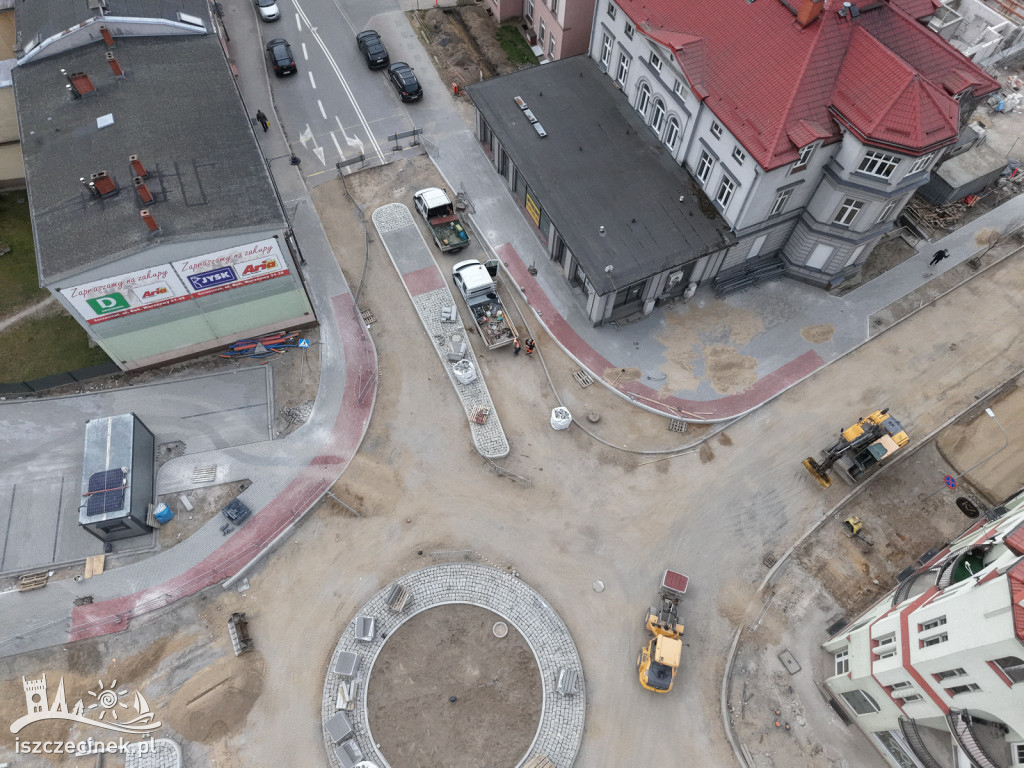 Budowa ronda w centrum Szczecinka