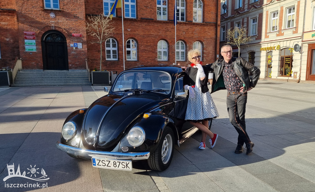 SZCZECINEK. Tłumy na placu i jeden rytm.