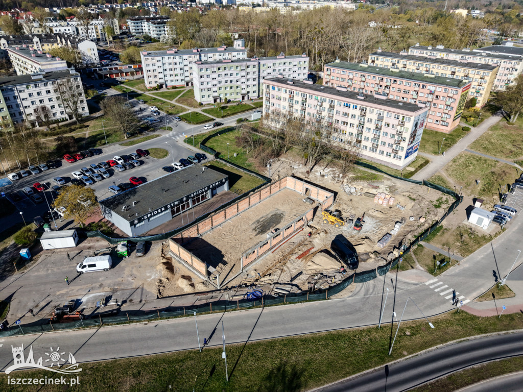 Budowa Dino w Szczecinku nabiera tempa