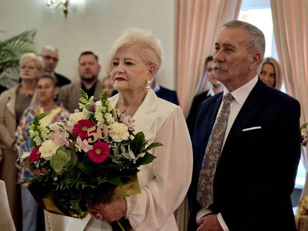 Złote Gody Państwa Gondek w USC w Barwicach