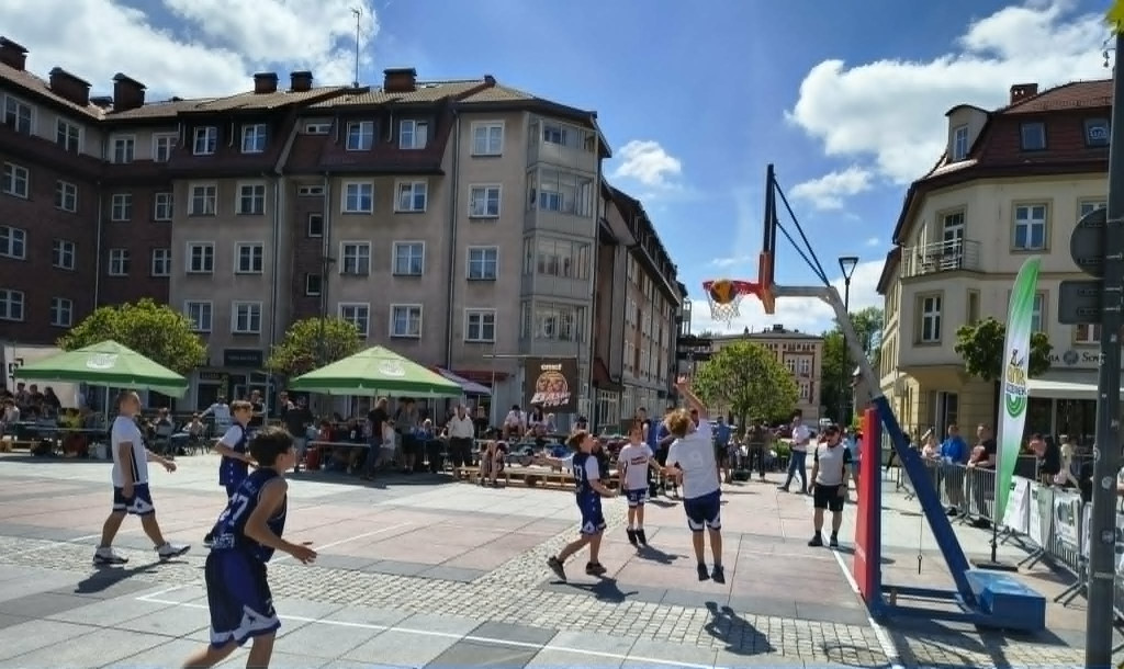 Koszykarskie emocje w centrum miasta