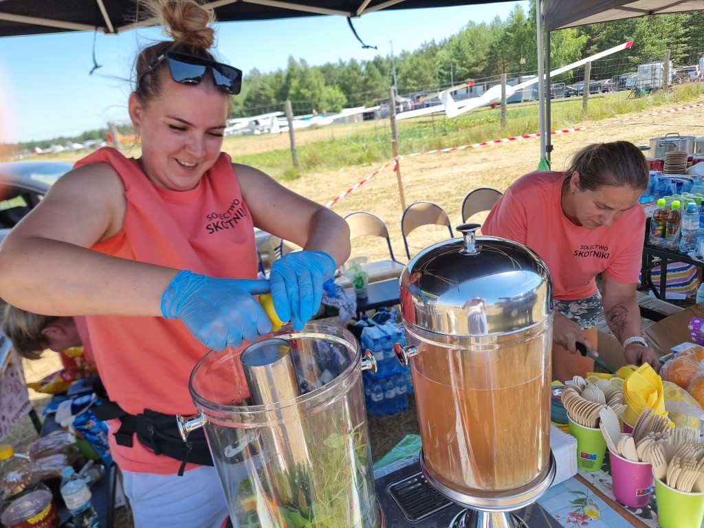 Piknik Lotniczy w Wilczych Laskach za nami
