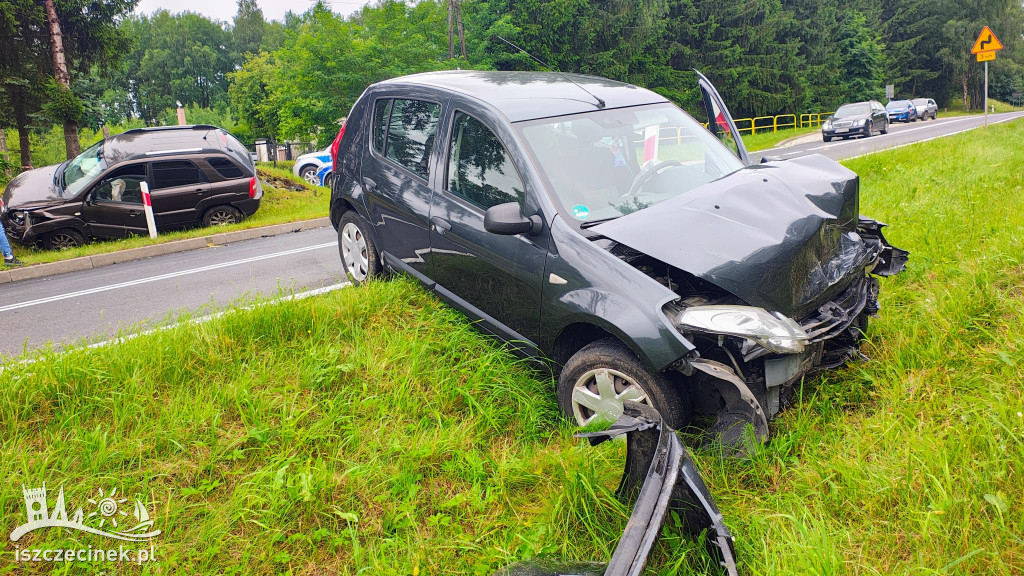 Kia i Dacia zderzyły się na DK20