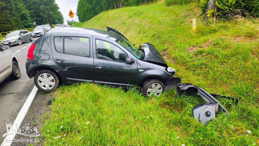 Kia i Dacia zderzyły się na DK20