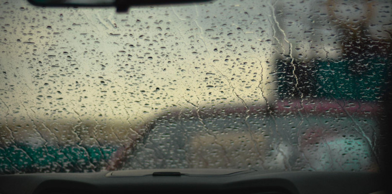 Kiedy należy wymienić wycieraczki samochodowe?