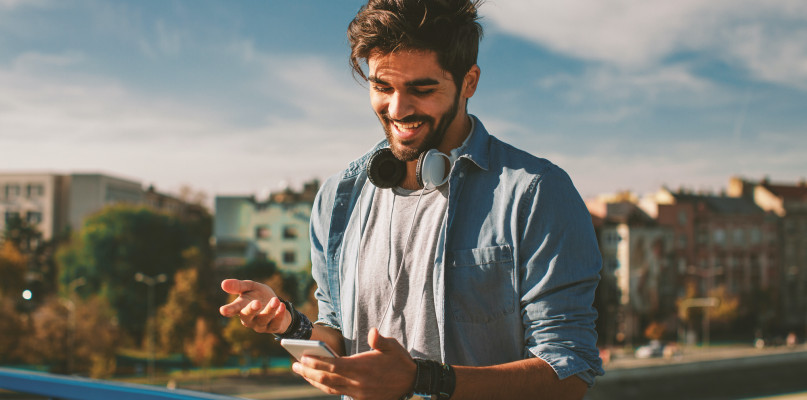 Telefon na raty. Na co zwrócić uwagę? Które raty są korzystne?