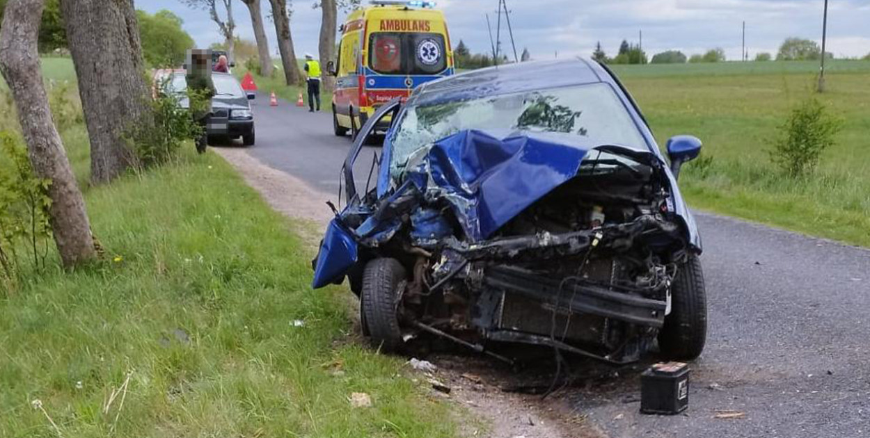 Do wypadku doszło w piątkowe popołudnie. Dokładne okoliczności zdarzenia ustali policja.