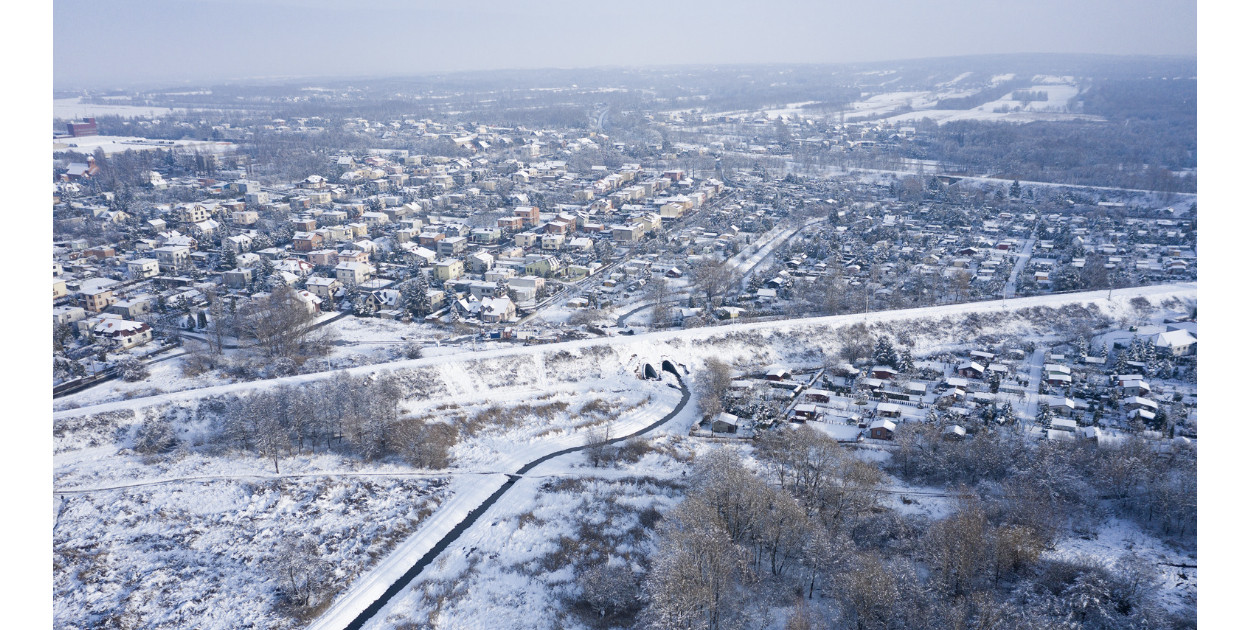 Zgierz na wyciągnięcie ręki: Odkrywanie ukrytych skarbów miasta