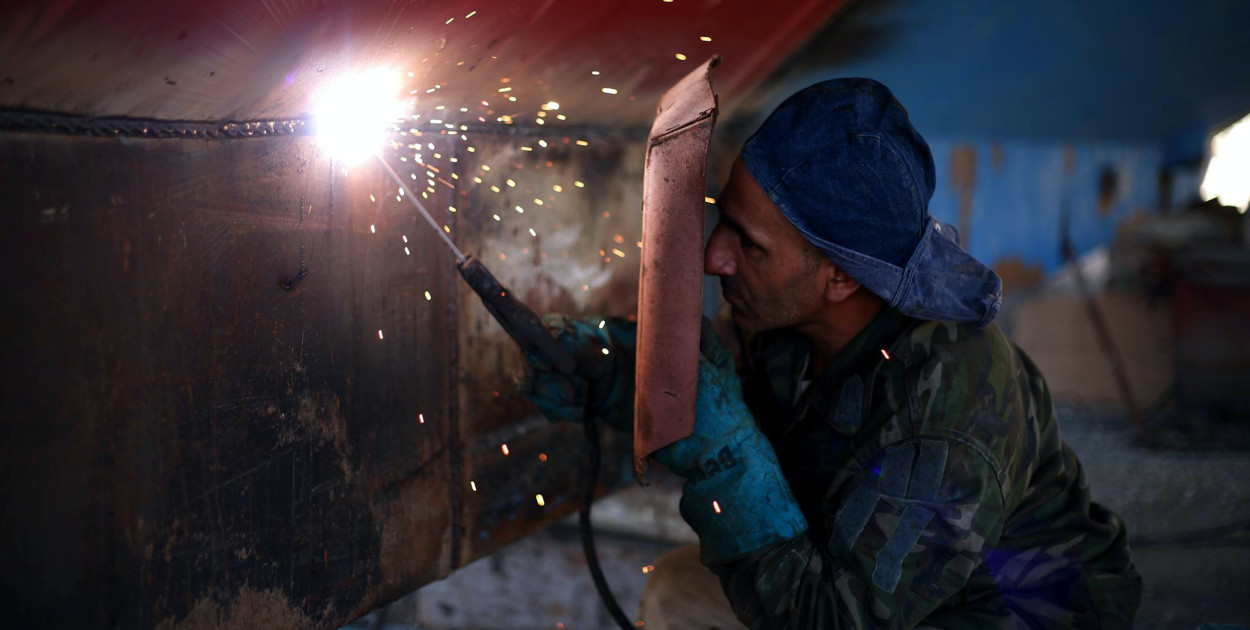 Spawarki laserowe – nowoczesna alternatywa dla tradycyjnego spawalnictwa