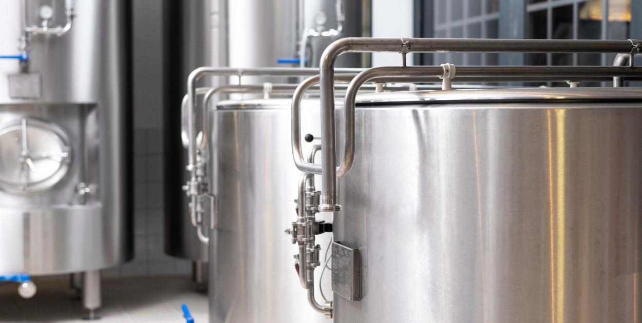 Polski dystrybutor naczyń kriogenicznych- sprawdzone dewary na ciekły azot