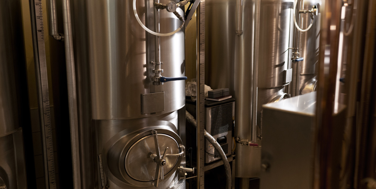 Zbiorniki ciśnieniowe a UDT - jakie zbiorniki podlegają dozorowi technicznemu?