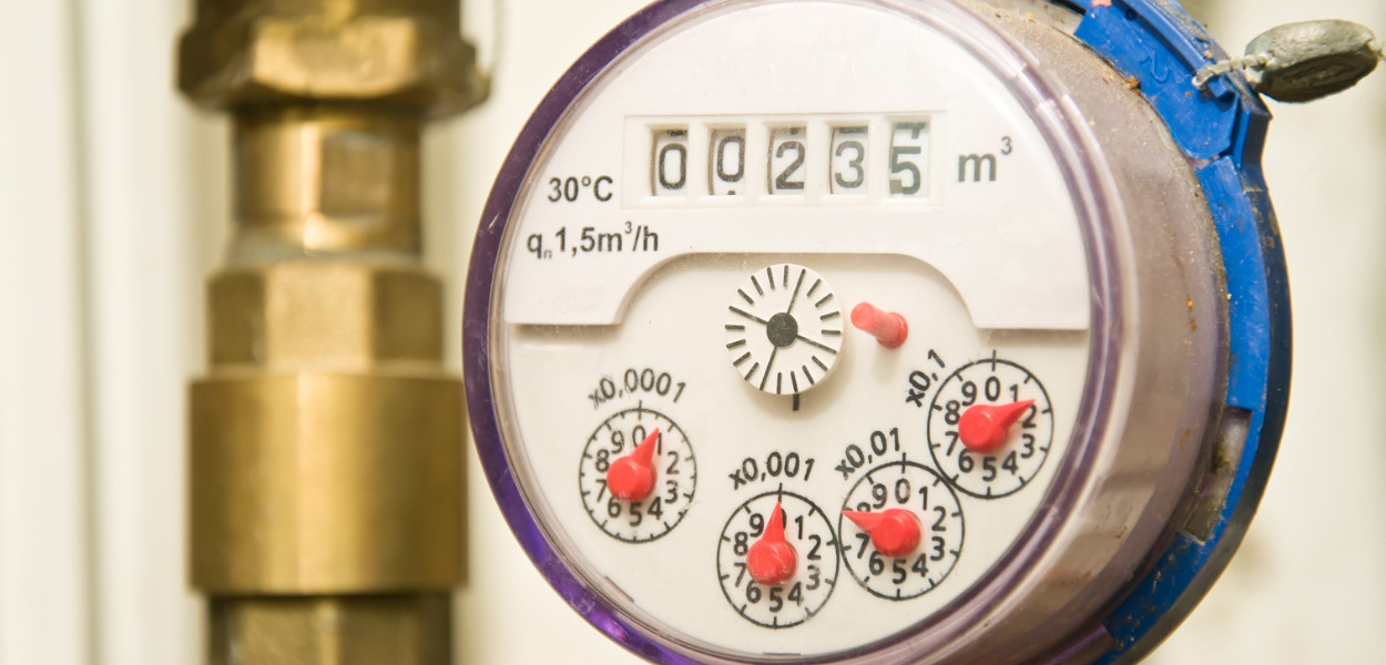 Zdjęcia wodomierzy wraz z podaniem imienia i nazwiska, adresu lokalu, którego odczyt dotyczy oraz numeru telefonu mieszkańcy powinni przesyłać drogą elektroniczną